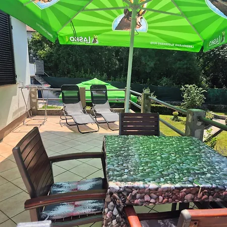 Prázdninový dům Gemuetliches Kleines Schoenes Haus Fuer Max- 4 Personen By Interhome